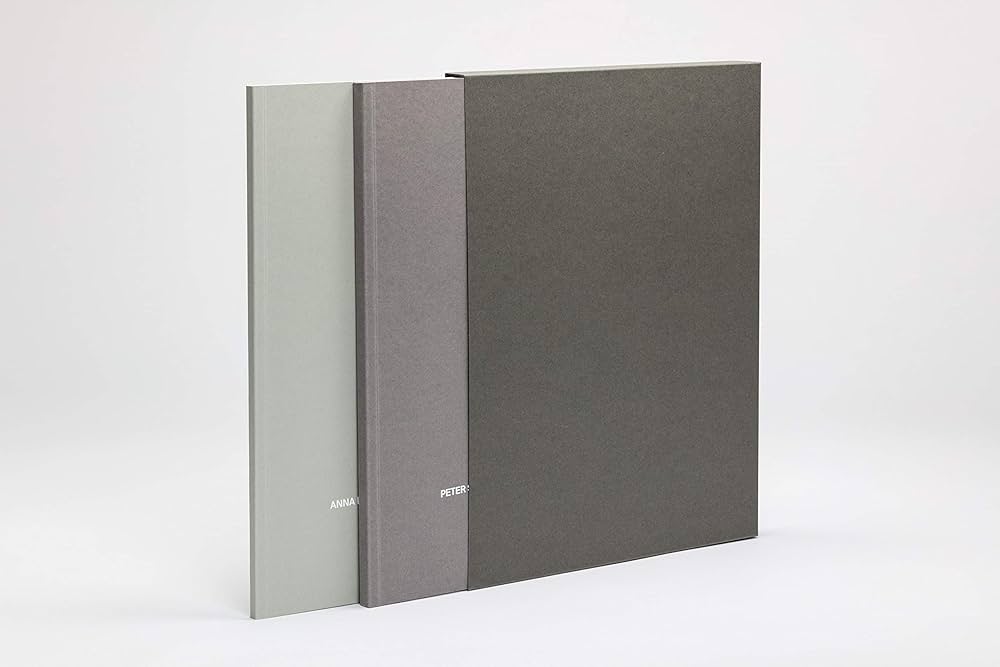 [希少]Designed by Peter Saville Designed by Peter Saville /anglais: KING EMILY